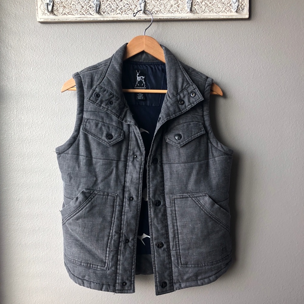 SOLD - Kane & Unke Vest
